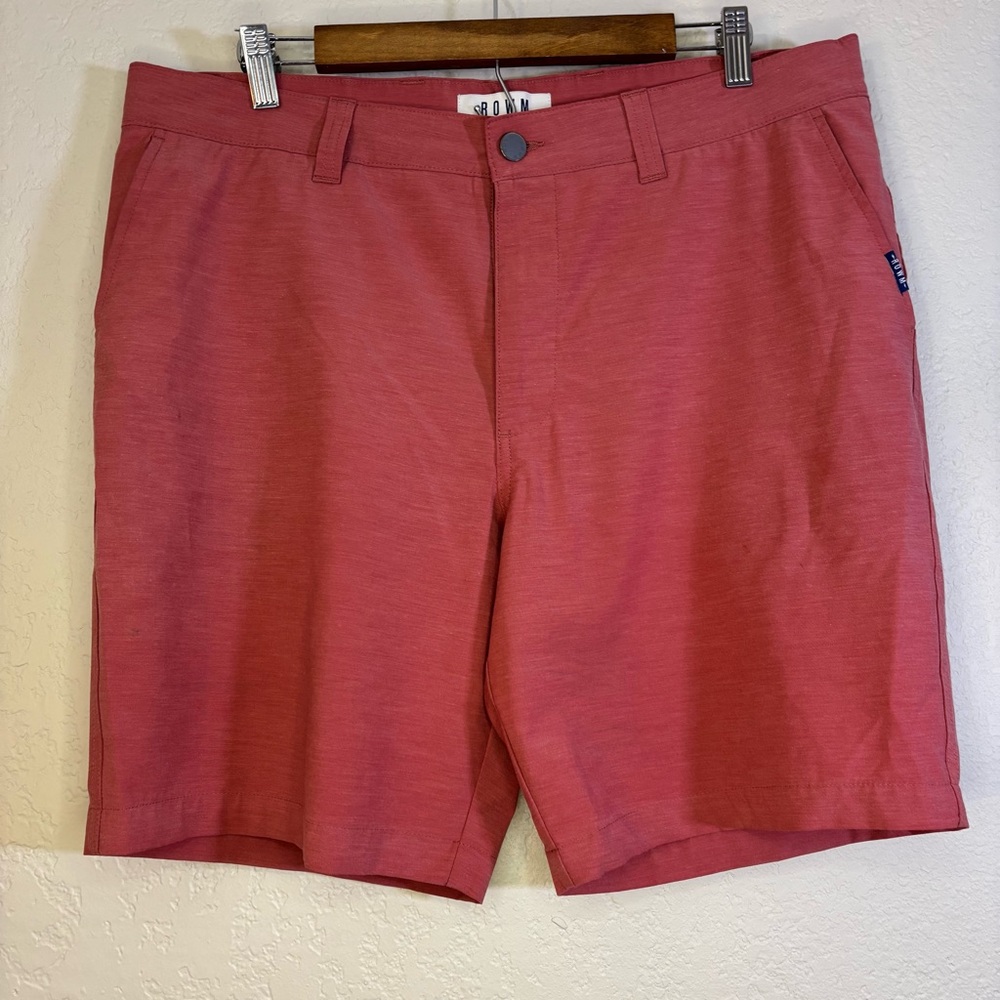 ROWM Men's Coral Hybrid Shorts Size 36